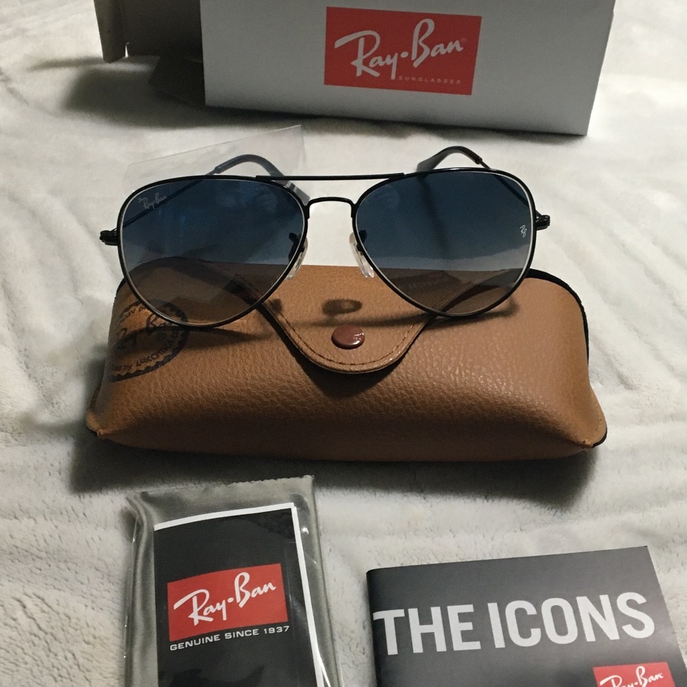 Ray-Ban Aviator Sunglasses 58mm